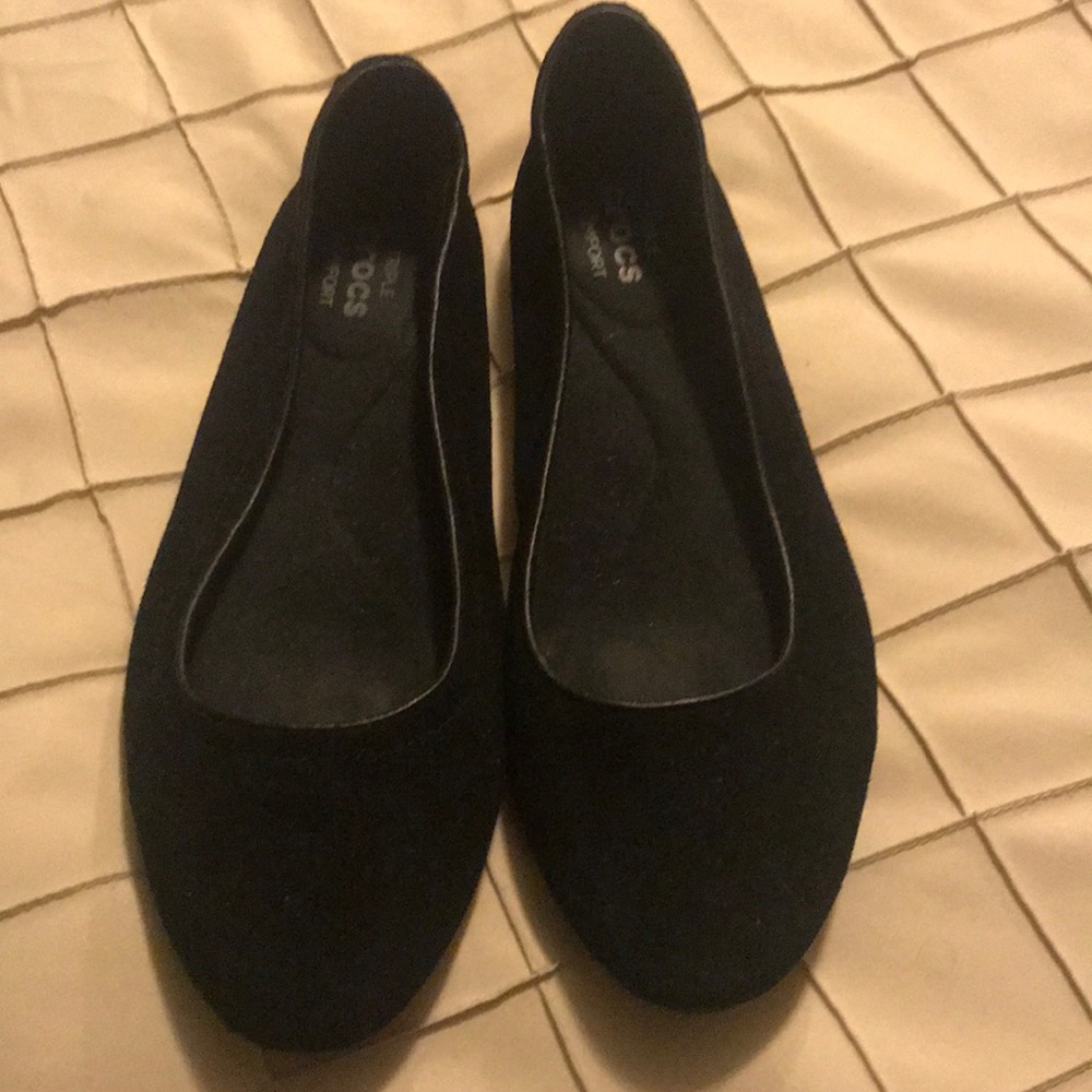 Black Crocs Flats